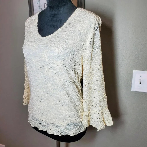 Brittany Black Tops - Brittany Black Vtg 90s/Y2K Stretchy Lacey Long Sleeve Lined Top Ivory S/M